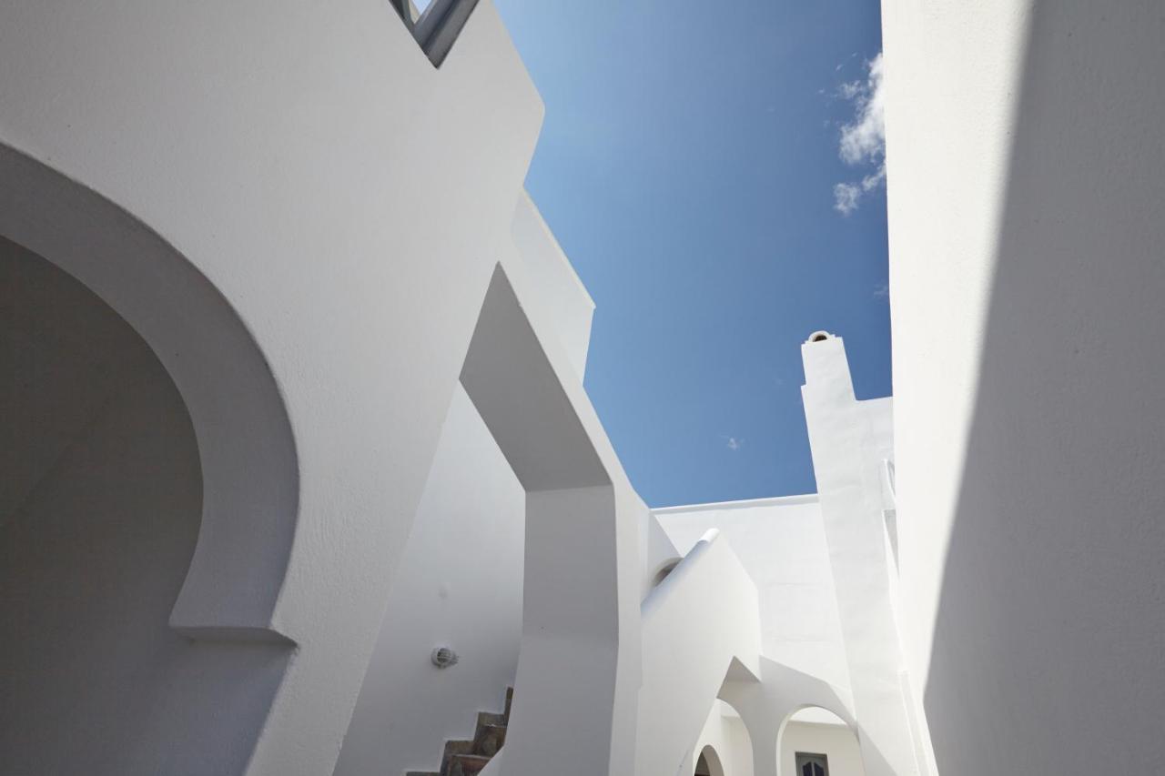 Fenix Hotel Perissa  Exterior foto